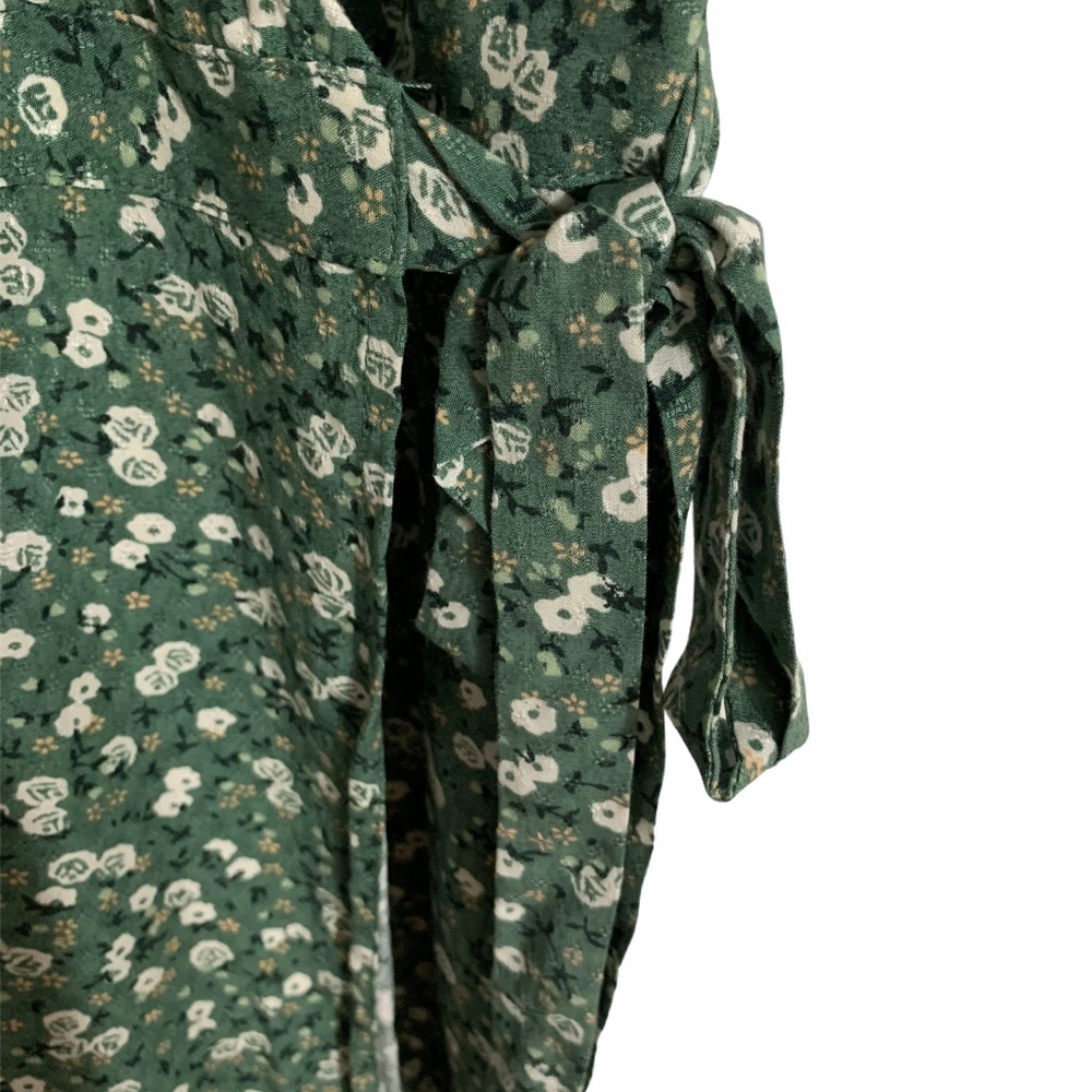 Trendy Green Dress with Flowers - Picture 10 of 13